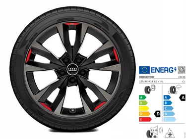 Audi A3 Vinterkomplethjul 5-V-eget acumendesign (8J x 18")